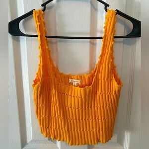 Cropped crotchet tank top
